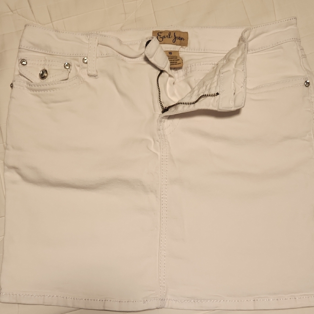 Earl Jean White Denim Skirt